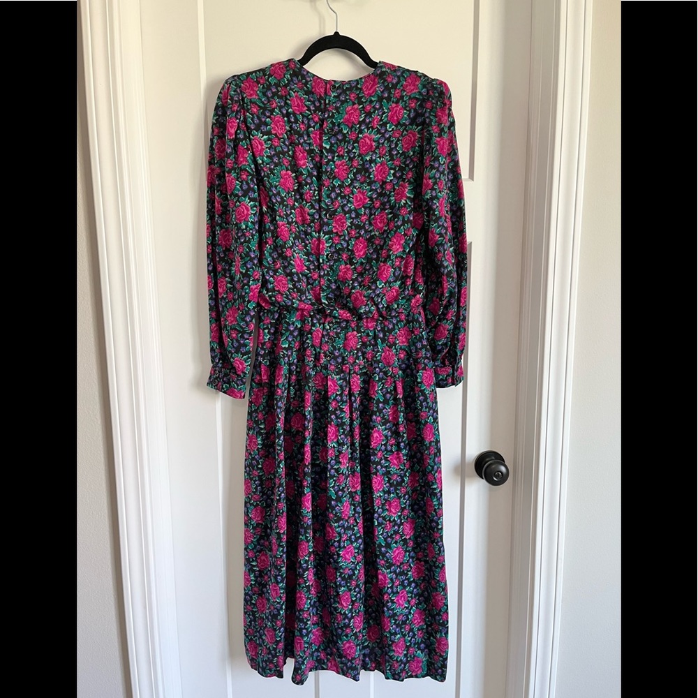 SOLD Vintage Pioneer Style Floral Long Sleeve Dress - Picture 12 of 16